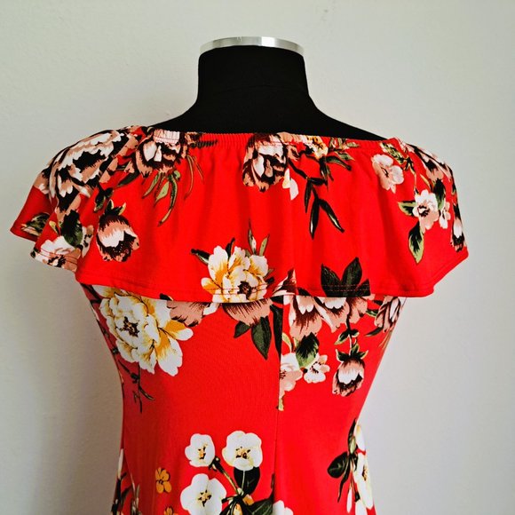 B Famous Juniors Floral Print Dress Size L Red Color Preowned Good Condition - Picture 5 of 9